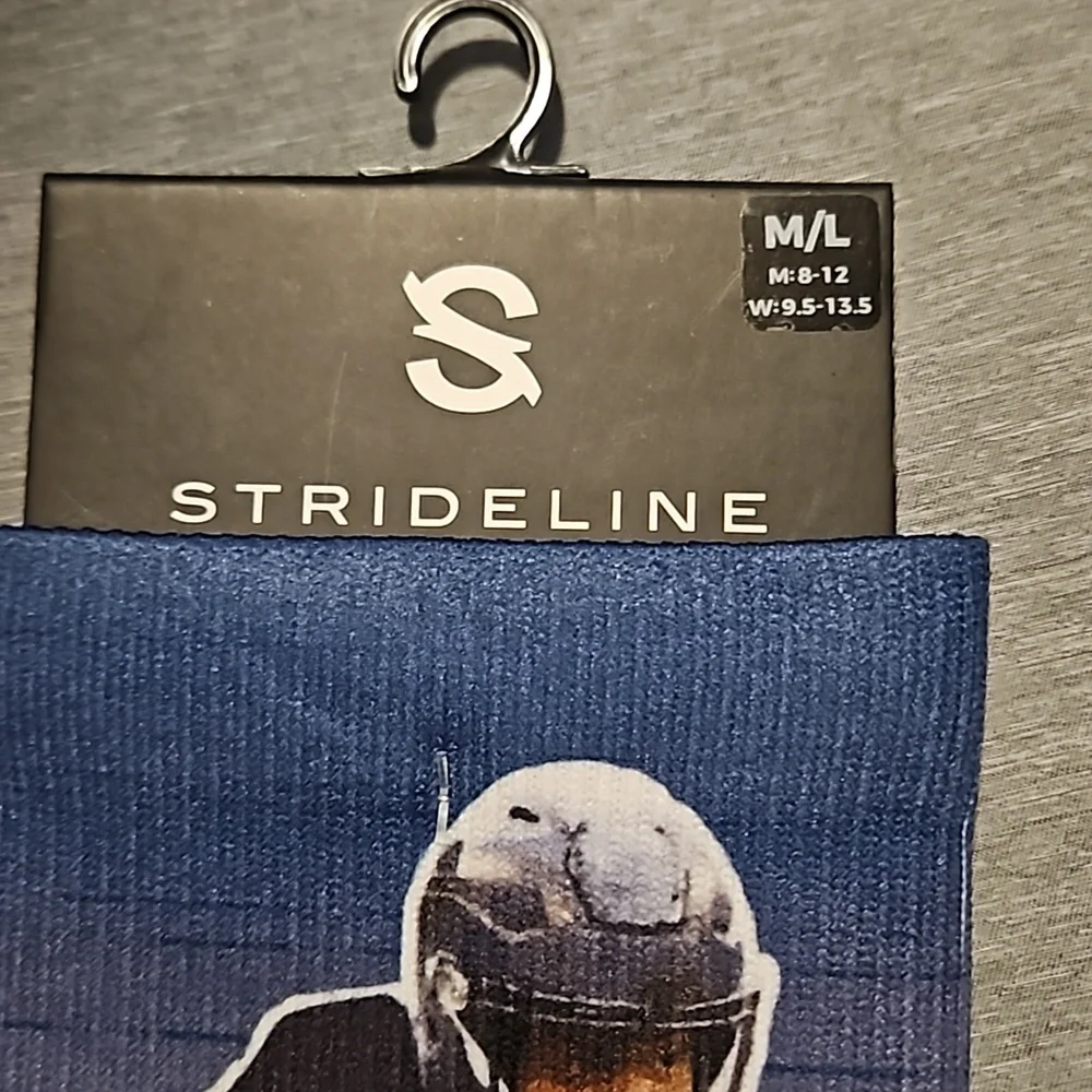 NWT Seattle Seahawks Strideline Kenneth Walker premium socks